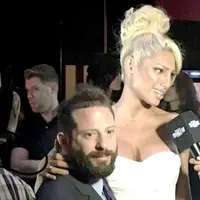 Vicky Xipolitakis, model Argentina yang mengakui jika ia hanya mencintai pria jelek.