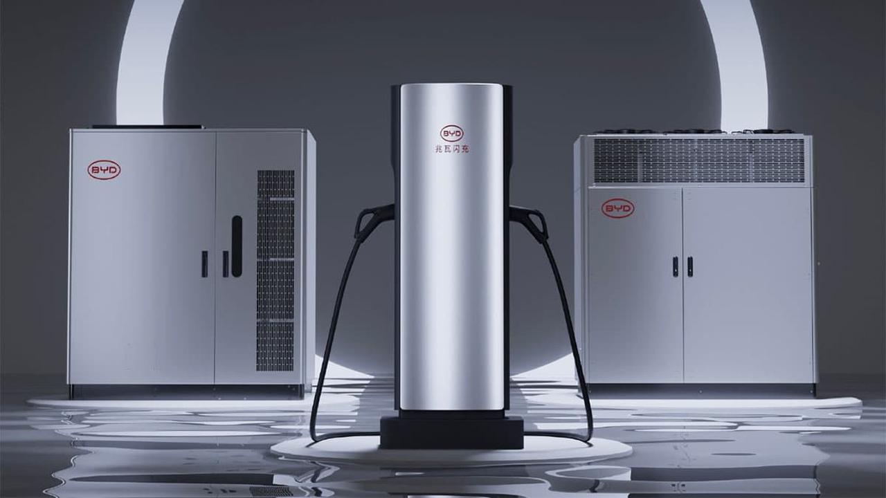 BYD Luncurkan Stasiun Pengisian 1.000 kW, Isi Baterai Cuma 5 Menit (Carnewschina)