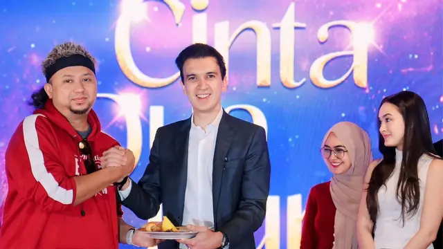 Serial Cinta Dua Dunia