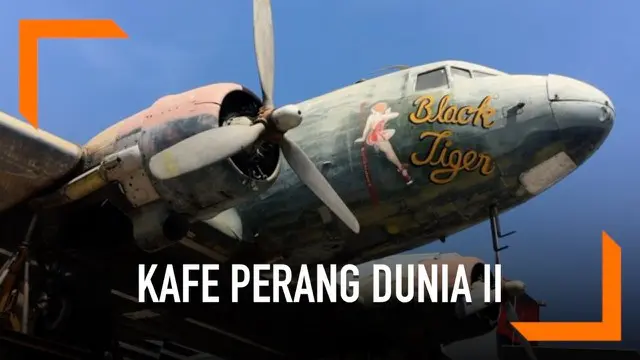 Sebuah kafe mengusung tema Perang Dunia II di Thailand. Menghadirkan pesawat, rudal dan kotak amunisi sebagai dekorasi.