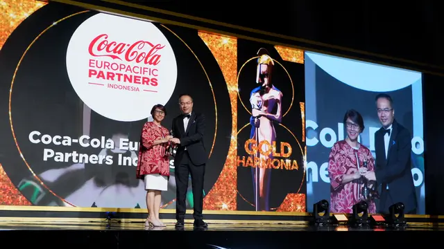 Prestasi dalam ajang HR Asia Awards 2025 kembali diraih Coca-Cola Europacific Partners Indonesia (CCEP Indonesia) karena mendapatkan Gold Harmonia Award.