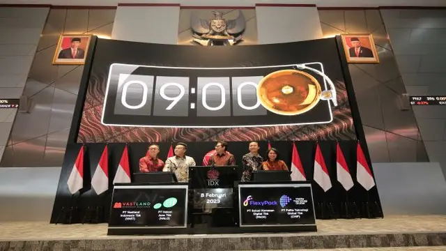 Pencatatan perdana saham empat emiten yakni VAST, HALO, PACK, dan CHIP, Rabu 8 Februari 2023. (Foto: BEI)