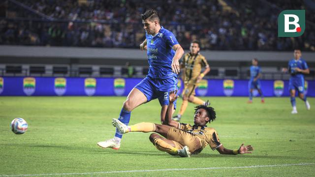 Persib Bandung vs Dewa United - BRI Liga 1 2023/2024