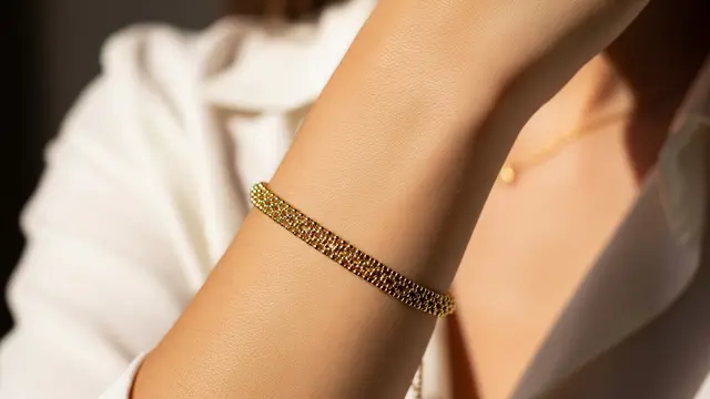Model Gelang Emas Rantai Kecil Terbaru 2026