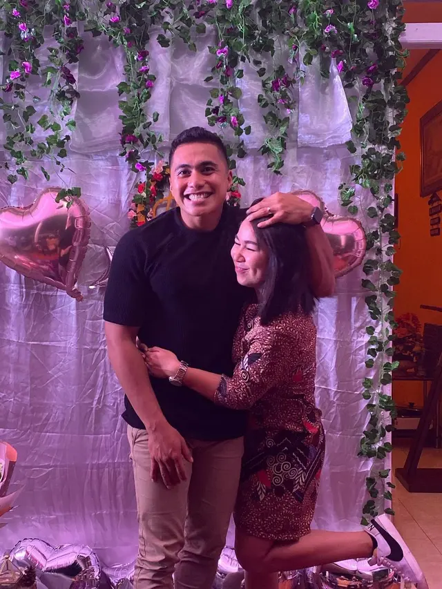 Claudya dan Aprilio Manganang