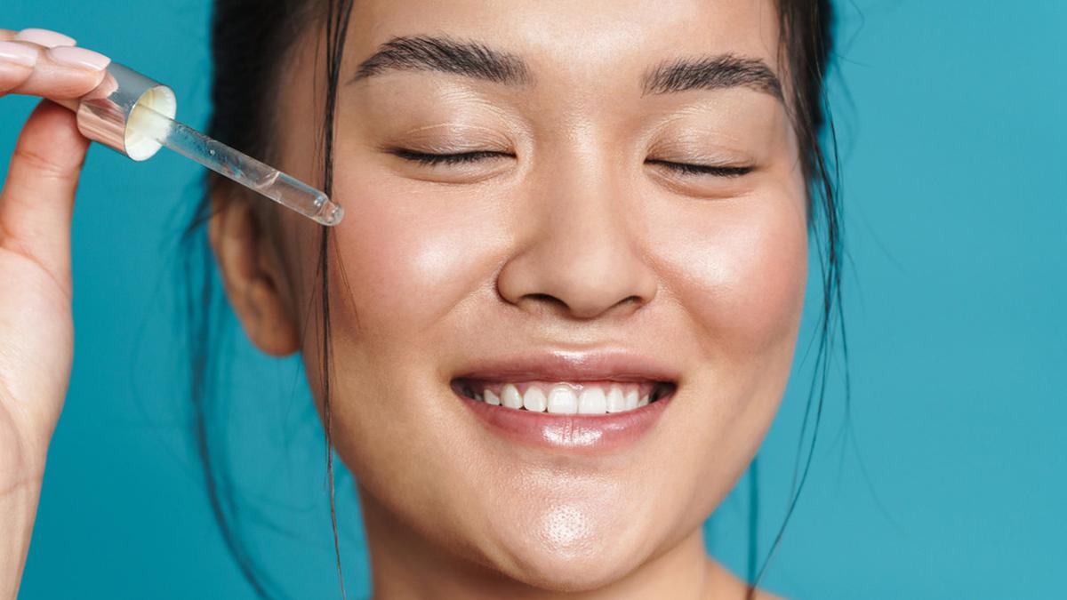 4 Cara Tepat Menggunakan Serum Vitamin C, Biar Hasilnya Lebih Maksimal