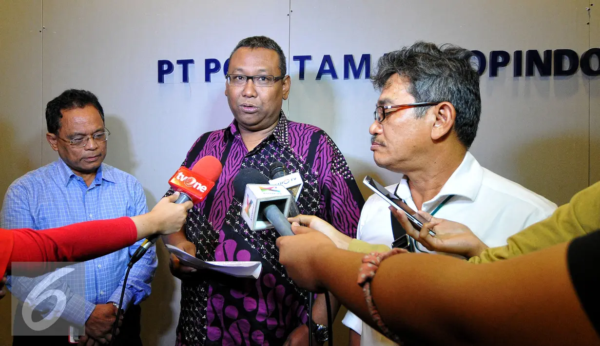 Dirut PT Polytama Propindo, Didik Susilo saat memberikan keterangan terkait penggeledahan tim penyidik Dirtipikor Bareskrim Polri di Jakarta, Kamis (18/6/2015). (Liputan6.com/Yoppy Renato)