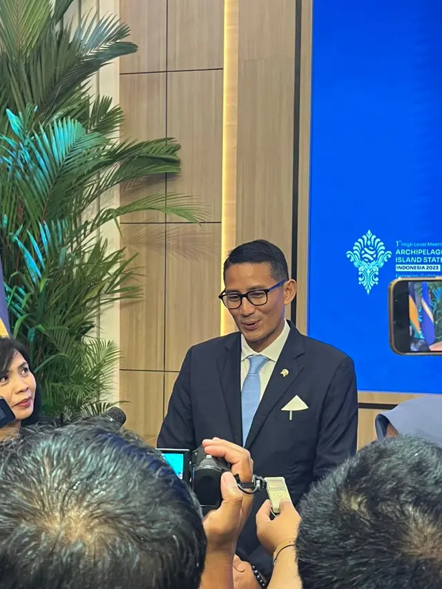 Sandiaga Uno