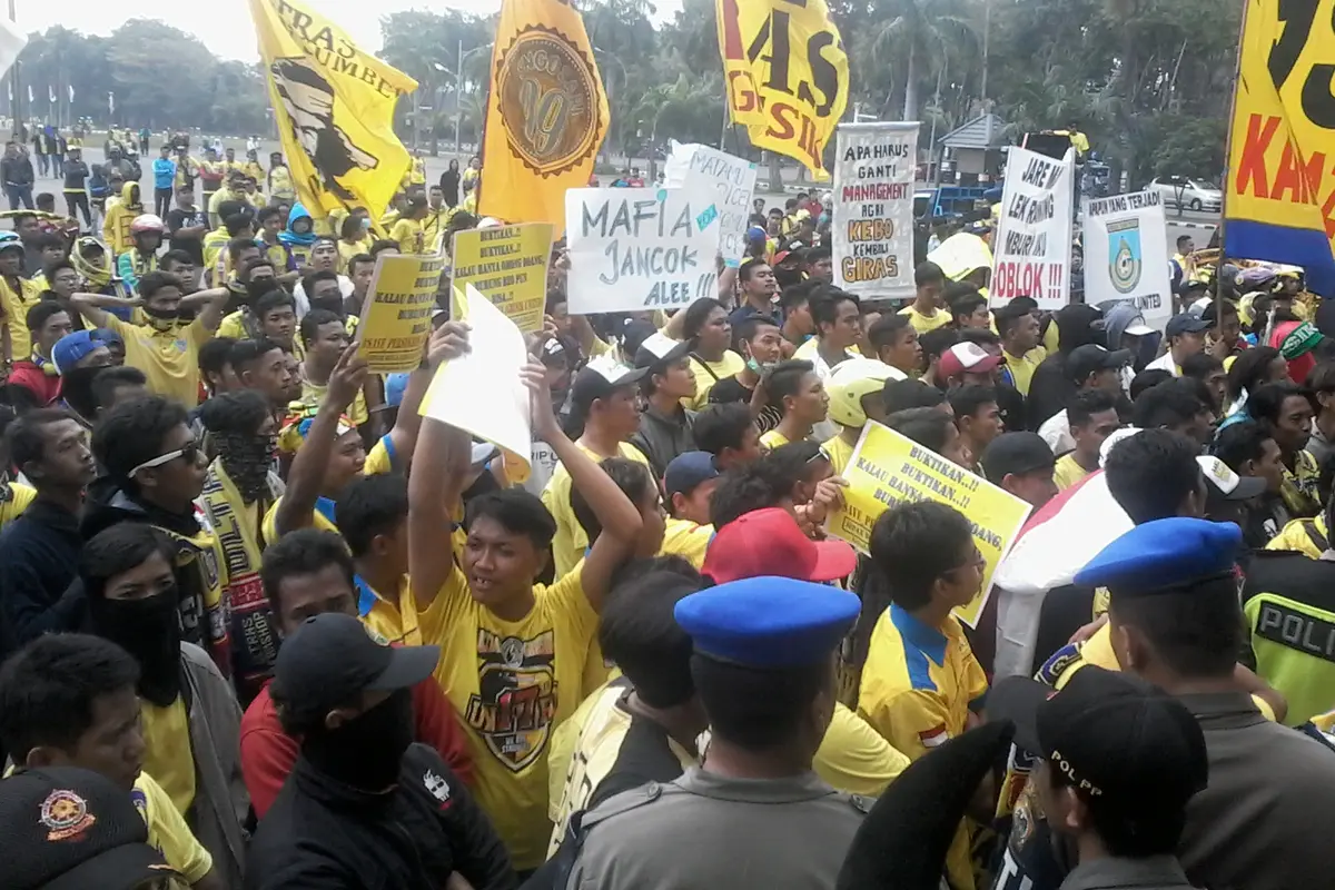 Suporter Persegres Gresik United