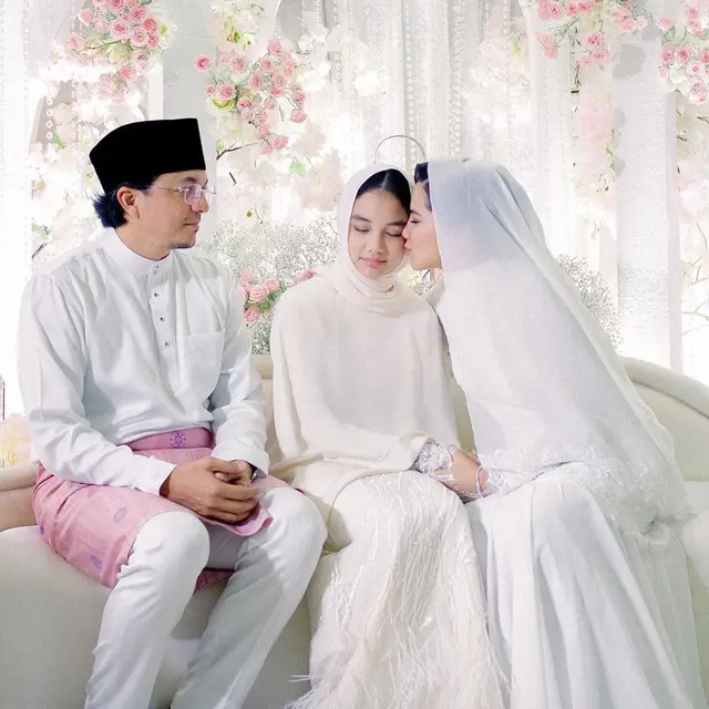 Rayakan Ultah Anak Sambung, Ini 6 Momen Kedekatan Noor Nabila dan Engku Aleesya