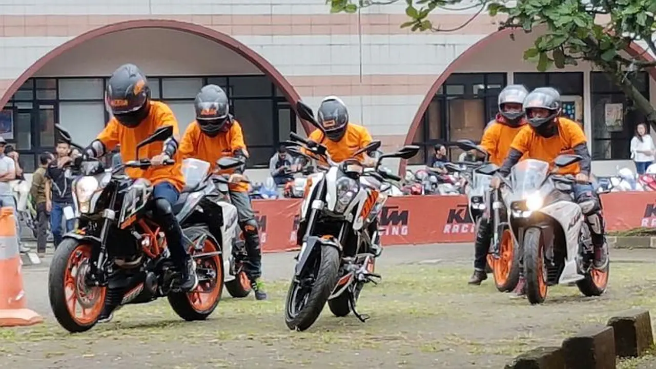 KTM