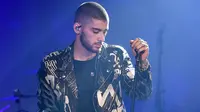 Tak hanya itu, kebanyakan netizen yang mengucapkan selamat bulan puasa untuk Zayn Malik dari penggemar asal Indonesia. (AFP / DIMITRIOS KAMBOURIS / GETTY IMAGES NORTH AMERICA)