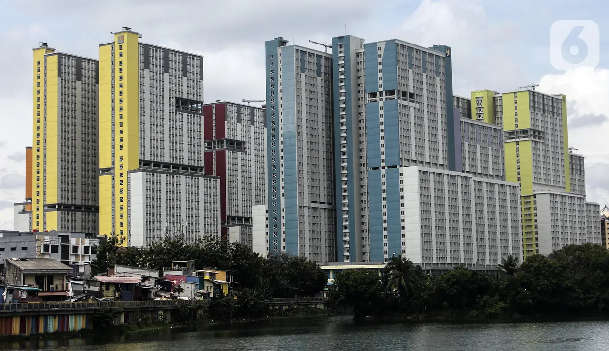 Suasana tempat karantina pasien COVID-19 Wisma Atlet, Jakarta, Kamis (3/3/2022). Hingga dua tahun berselang, pada 2 Maret 2022, pemerintah mencatat ada 5.630.096 kasus positif COVID-19 di Indonesia sejak pengumuman kasus pertama. (Liputan6.com/Johan Tallo)