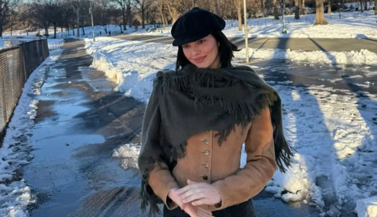 Intip outfit musim dingin kendall jenner. (credit:instagram.com/kendalljenner)