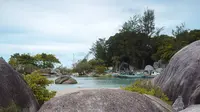 Ilustrasi objek wisata pantai Tanjung Kelayang, Bangka Belitung. (Photo by Nada Hanifah on Unsplash)