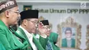 Ketua Umum PPP versi Muktamar Jakarta, Humphrey Djemat dalam jumpa pers di kantornya, Rabu (6/2). Humphrey Djemat mengaku sudah menyiapkan pengacara untuk menghadapi laporan PPP kubu Romahurmuziy. (Liputan6.com/Faizal Fanani)
