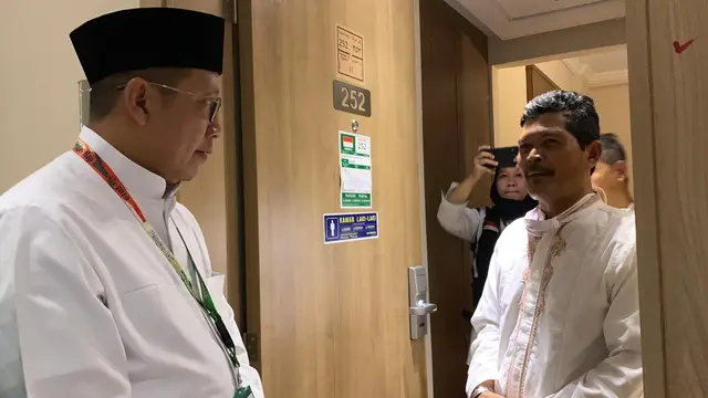 Menteri Agama Lukman Hakim Syaifuddin meninjau pemondokan Jemaah Haji di Makkah.Hilmi/MCH