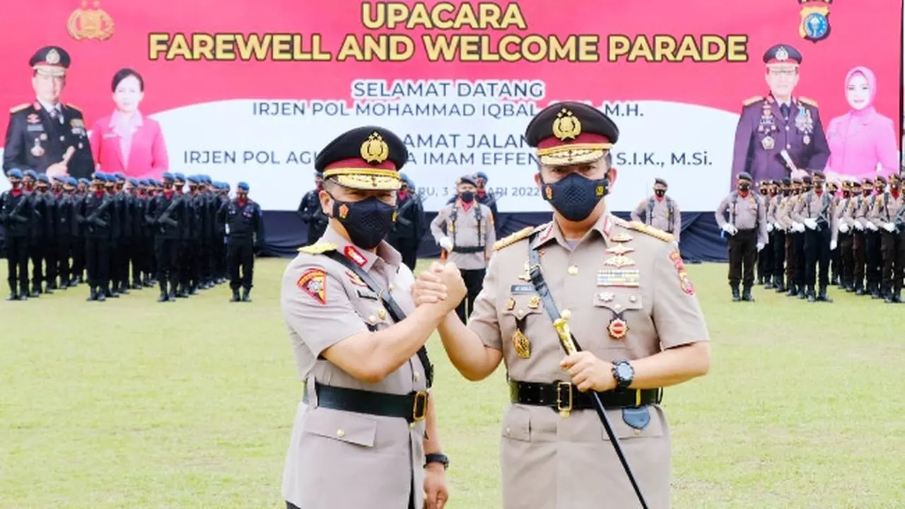 Perpisahan dan penyambutan Kepala Polda Riau dari Irjen Agung Setya Imam Effendi ke Irjen Muhammad Iqbal.
