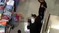 Pria Berkaus Merah Terkapar di Atrium Pusat Perbelanjaan Medan
