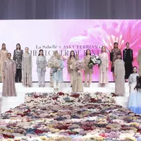 La Sabelle X Asky Febrianti berkolaborasi meluncurkan busana berpayet motif bunga, credit: Daniel Kampua