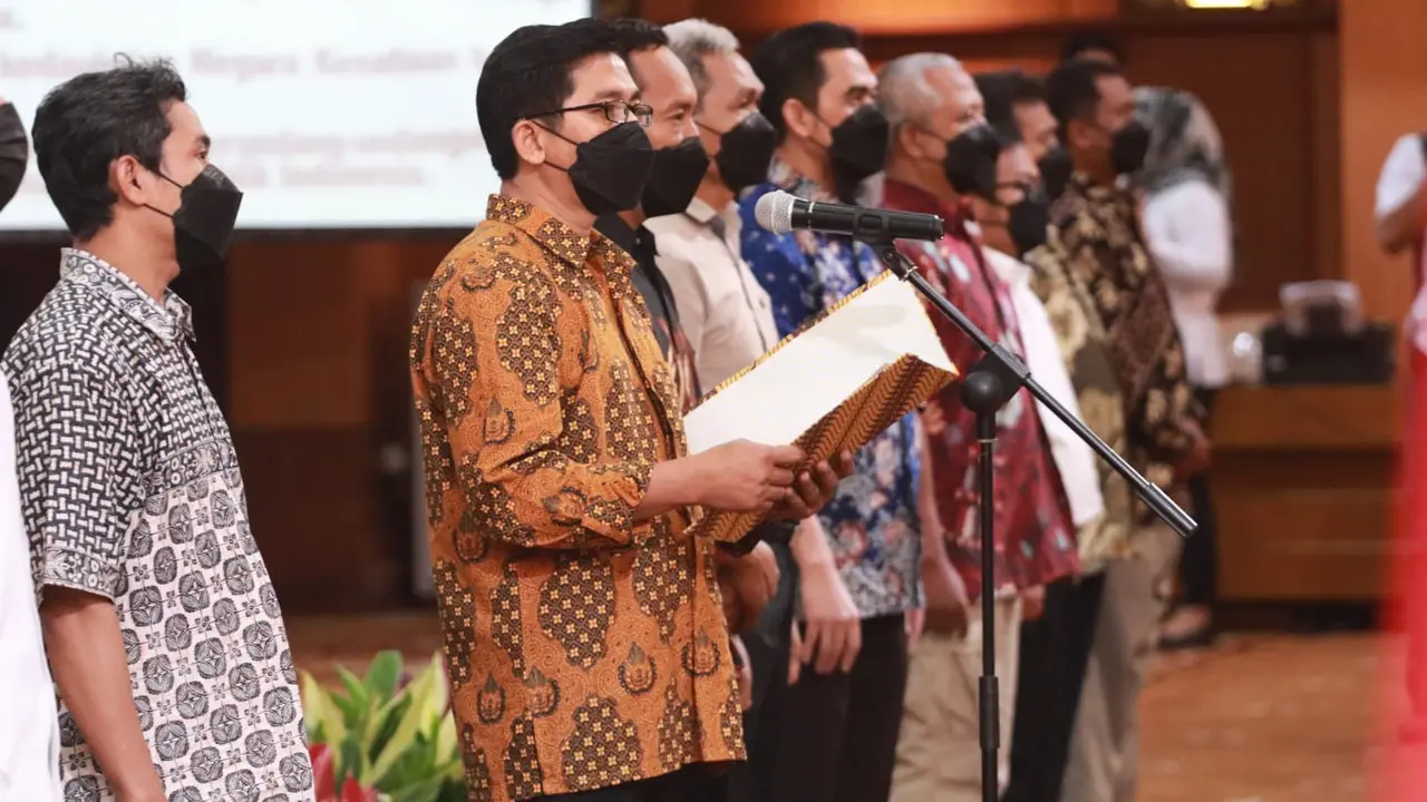 15 Anggota JI di Jatim ikrar setia NKRI. (Dian Kurniawan/Liputan6.com)