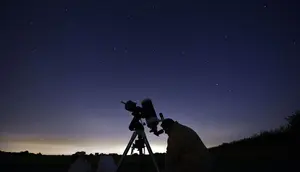 Fenomena Astronomi Agustus 2026: Gerhana Matahari hingga Hujan Meteor