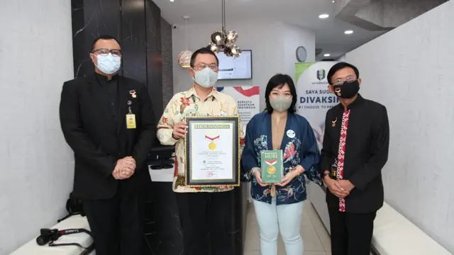 100.000 Vaksin Raih Rekor MURI