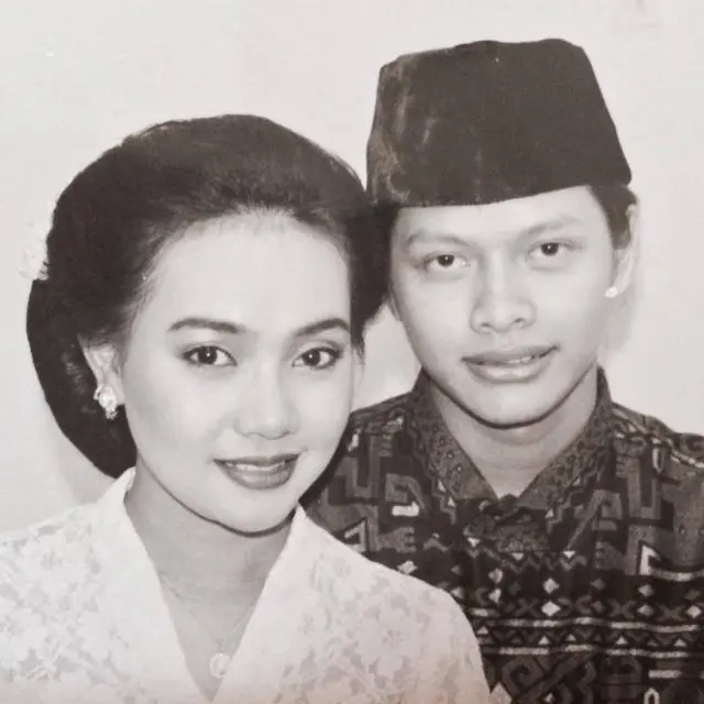 Potret lawas pernikahan 7 seleb Tanah Air