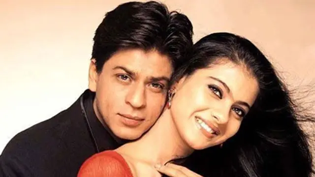 [Bintang] 8 Aktris Bollywood yang Pernah Beradu Akting dengan Shahrukh Khan