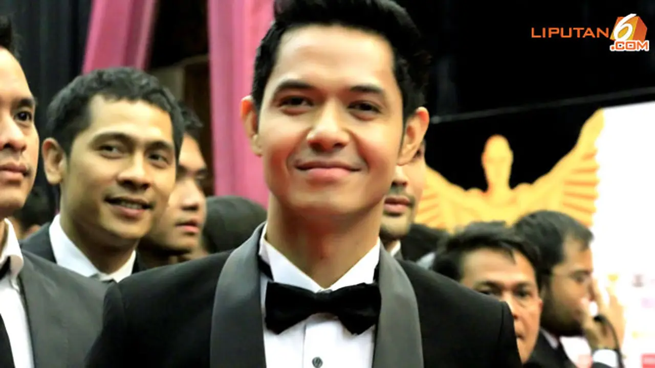 dude-herlino-hitam-130422b.jpg