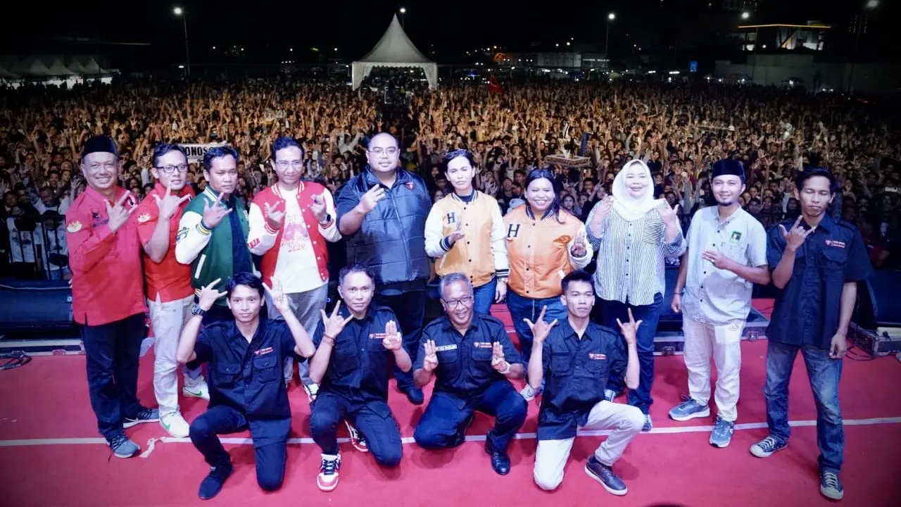 Relawan Sahabat Ganjar terus menyapa masyarakat, salah satunya dengan mengadakan Pesta Rakyat Ganjar-Mahfud di Magelang.