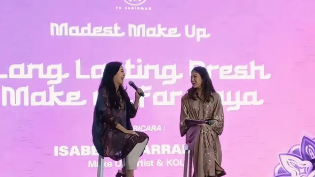 Talkshow  "Long Lasting Fresh Makeup for Raya"