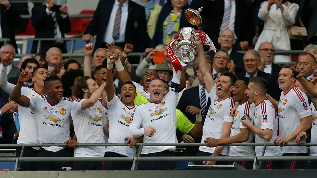 Manchester United meraih gelar juara Piala FA 2015/2016. (AFP/Ian Kington)