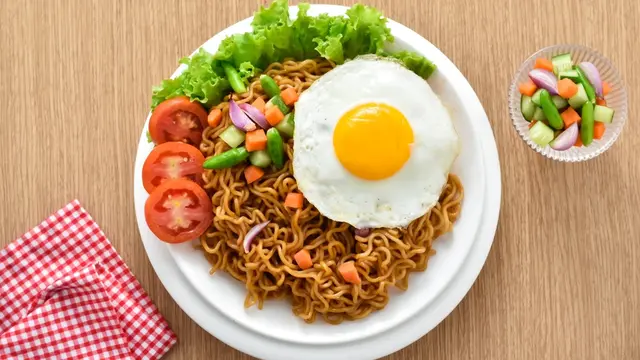 Cara Masak Mie Goreng Biar Lebih Enak dan Menggiurkan Seperti di Restoran Berbintang, Cobain Yuk!