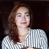 Sidang cerai Dewi Rezer dan Marcellino Lefrandt digelar di Pengadilan Negeri Jakarta Selatan, kawasan Ampera, Jakarta Selatan, Kamis (7/4/2016). (Deki Prayoga/Bintang.com)