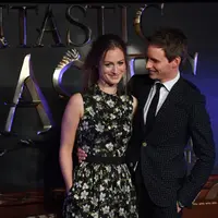 Eddie Redmayne kini resmi menjadi ayah dengan dua anak! (BEN STANSALL / AFP)