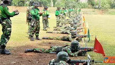 Citizen6, Cilandak: Perlombaan menembak ini diikuti 16 Batalyon diantaranya dari Yonif-1 Mar, Yonif-2 Mar, Yonif-3 Mar, Yonif-4 Mar, Yonif-5 Mar. (Pengirim: Budi Abdillah)