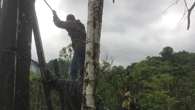 Trek menuju Desa Sikundo