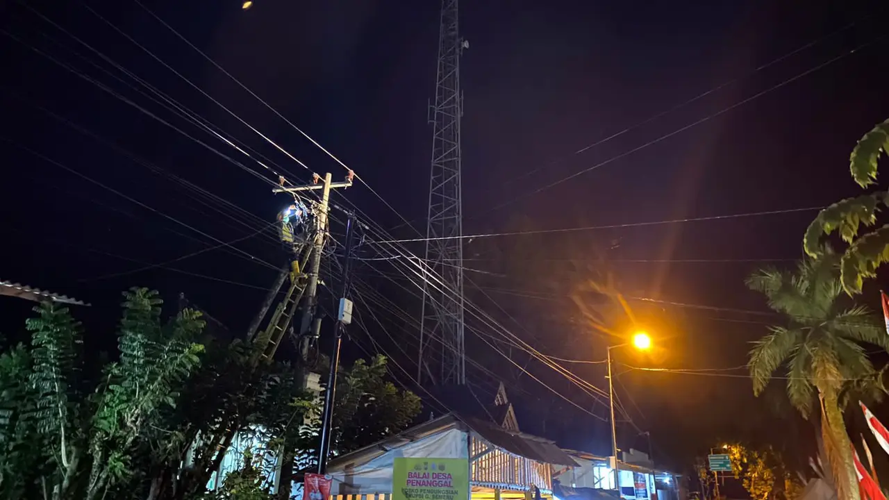 PT PLN (Persero) telah berhasil memulihkan 112 trafo pasca erupsi Gunung Semeru di Kabupaten Lumajang