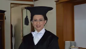 Rektor UGM Ungkap Gaji Dosen Tembus Puluhan Juta