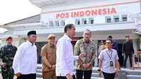 Penyaluran perdana BLT El Nino dilakukan di Kota Pekalongan, Provinsi Jawa Tengah, Rabu, 13 Desember 2023. Pelaksanaan penyaluran pertama ini langsung direalisasikan Presiden Jokowi. (Istimewa)