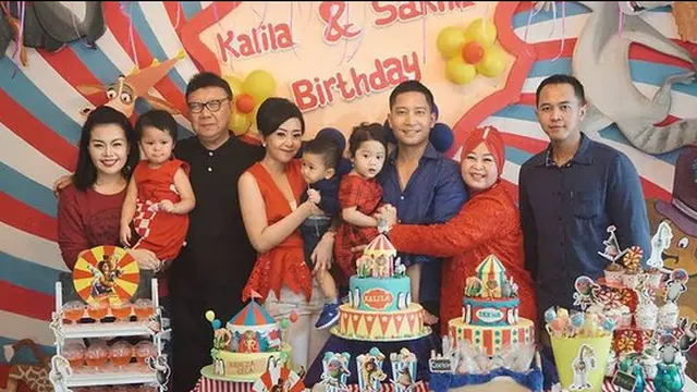 Kebersamaan Tjahjo Kumolo dan Detri Warmanto yang terlihat hangat. (Instagram @detriwarmanto)
