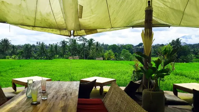 Wisata Kuliner Dengan Pemandangan Terindah di Bali