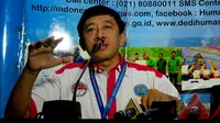 Kepala Humas Badan Narkotika Nasional (BNN) Kombes Pol Slamet Pribadi saat melakukan konferensi pers terkait kaburnya 10 tahanan dari sel tahanan BNN, Jakarta, Selasa (31/3/2015). (Liputan6.com/Yoppy Renato)