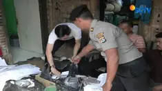Polresta Tangerang menggerebek rumah yang memproduksi ribuan petasan untuk dijual pada bulan Ramadan.