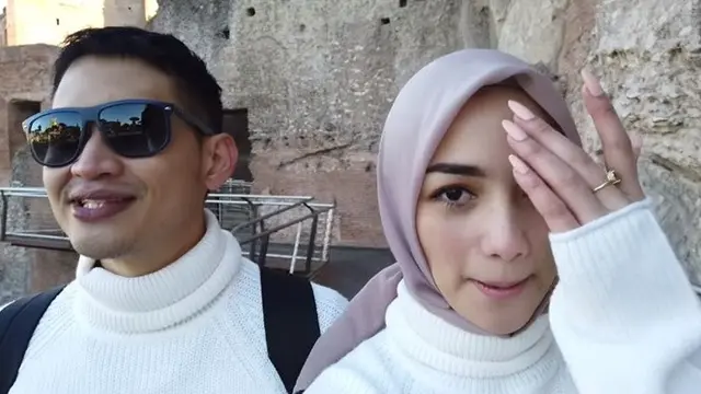 6 Momen Mesra Citra Kirana dan Rezky Aditya di Roma, Destinasi Pertama Honeymoon