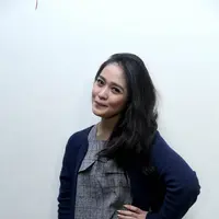 Gracia mulai membiasakan membawa tas saat berbelanja. Kecuali bawa banyak belanjaan. (Foto: Andy Masela/Bintang.com)