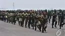 Dalam perayaan HUTnya yang ke-69, TNI mengerahkan ribuan prajuritnya untuk memeriahkan acara, Surabaya, Senin (7/10/2014) Surabaya (Liputan6.com/Johan Tallo)