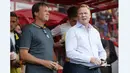 Erwin dan Ronald Koeman adalah kakak beradik yang menjadi tulang punggung Timnas Belanda saat menjuarai Piala Eropa 1988. (www.squawka.com)