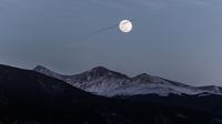 Ilustrasi gerhana bulan total. (Sumber foto: unsplash.com)